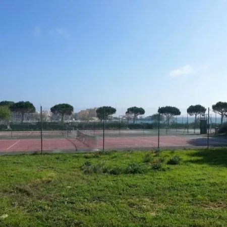Bormes-les-mimosas, 1 Piece, 4 Personnes - Fr-1-713-107 Appartamento